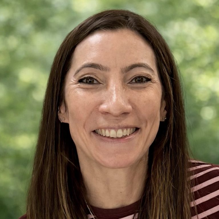 A female psychologist specialising in working with women's issues personally and professionally and neurodiversity. Dr Anna Kaufman - CAT Therapist - Cognitive Analytic Therapist